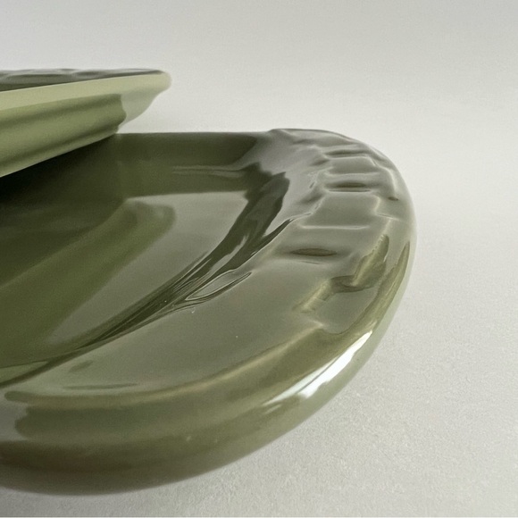 Longaberger “Woven Traditions” Pizza Plates - Picture 4 of 5